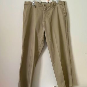 WRANGLER Beige/Cream Men’s Khakis Chinos Flat Slanted Pockets